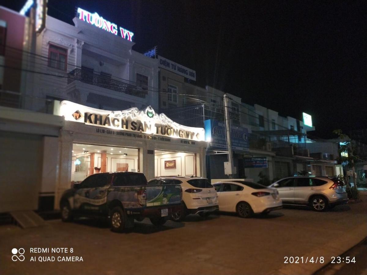 Khách Sạn Tường Vy Rạch Giá Exterior foto