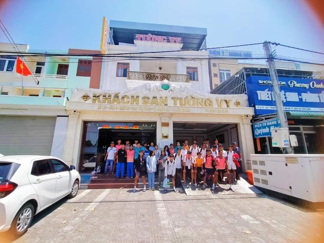 Khách Sạn Tường Vy Rạch Giá Exterior foto