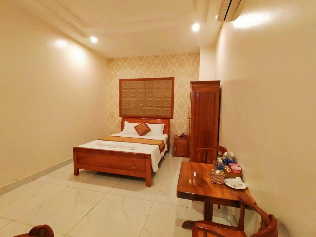 Khách Sạn Tường Vy Rạch Giá Habitación foto
